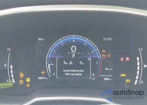 2023 Toyota Corolla Cross Xle z USA, uszkodzony, nr VIN 7MUDAAAGXPV070263